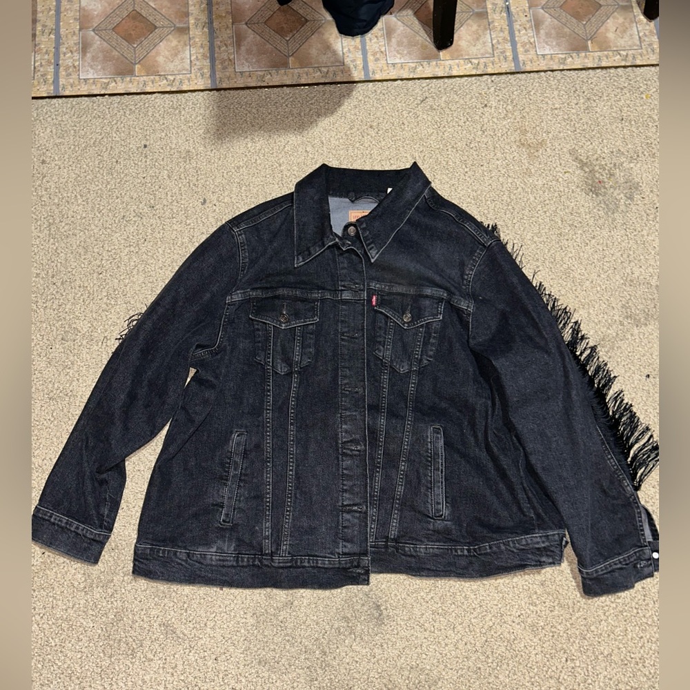 Levi’s Jean jacket western style with tassels across back